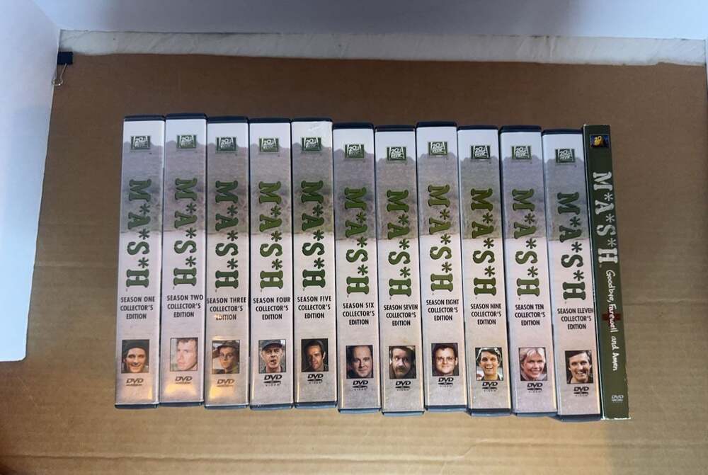 M*A*S*H The Complete Series Collector's Edition DVD Set Seasons 1-11 & Farewell